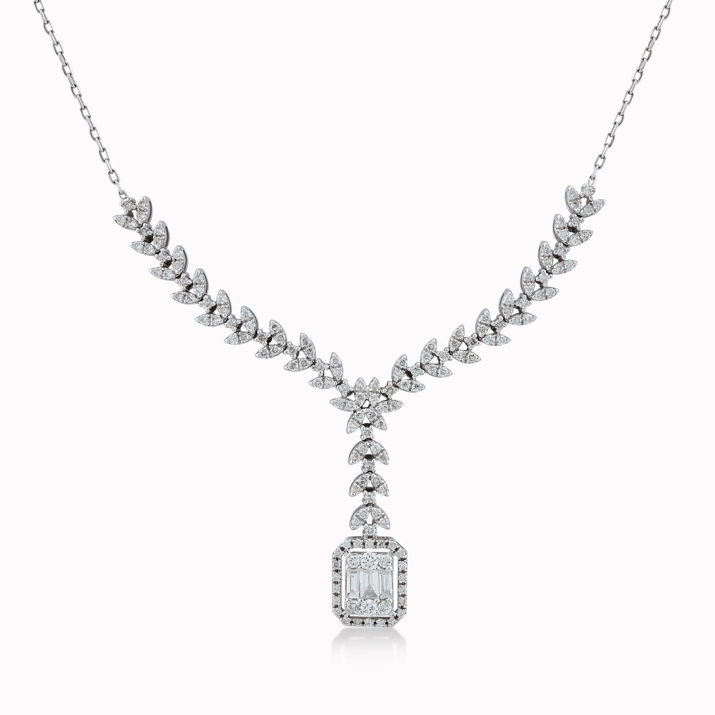 14K White Gold Necklace with 0.95ct Diamonds