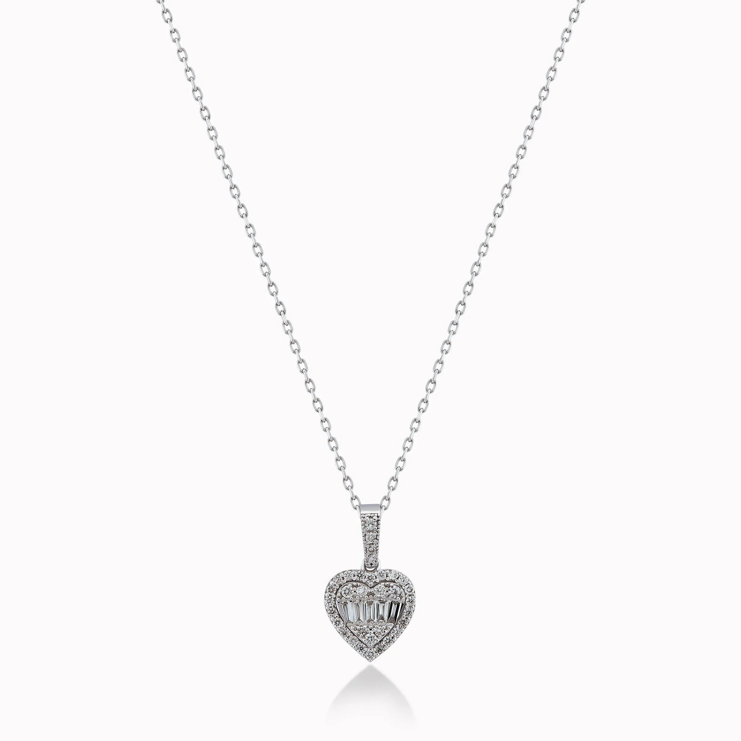 Chain with 14K White Gold Pendant with 0.28ct Diamonds
