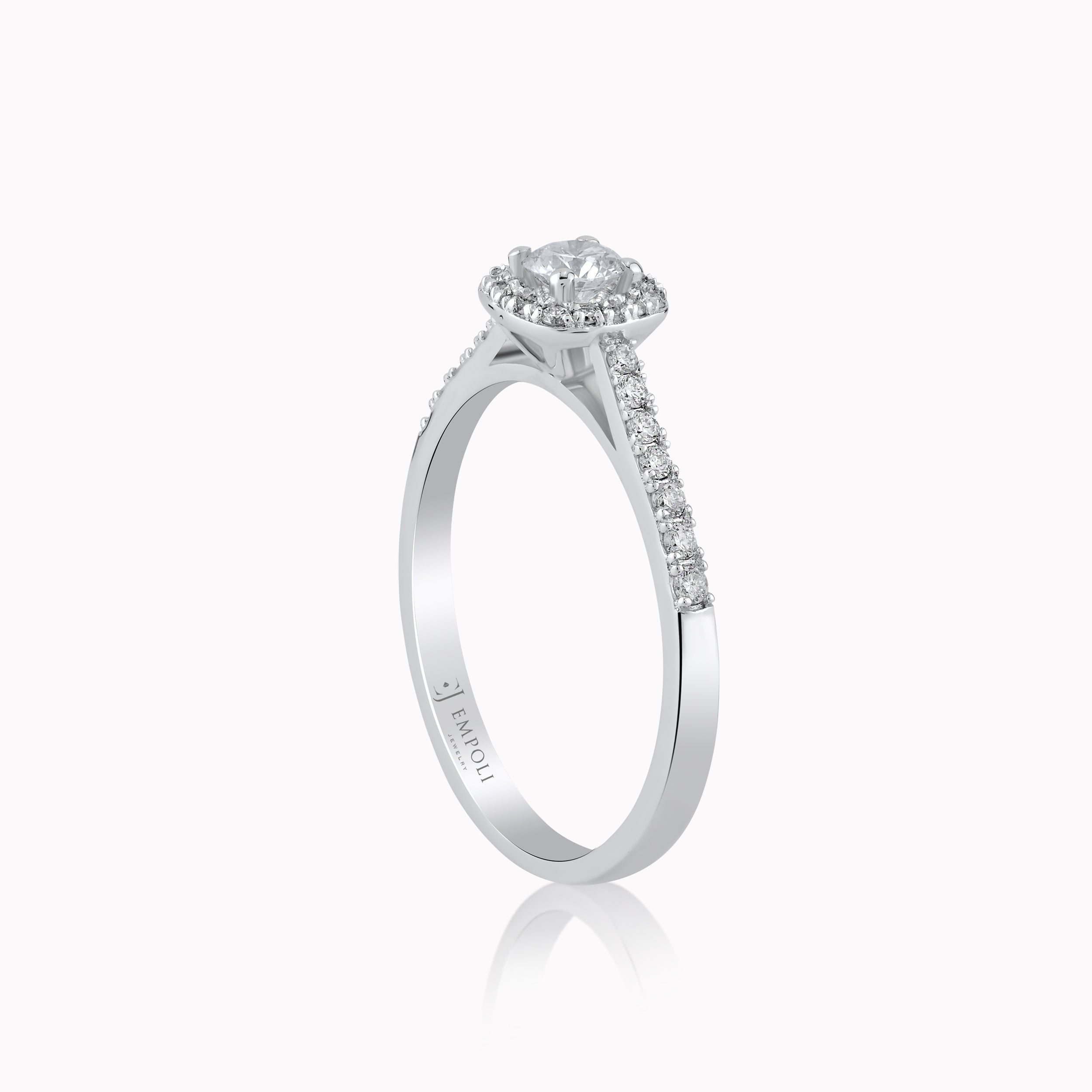 White Gold 14K Ring with Diamonds 0.41ct