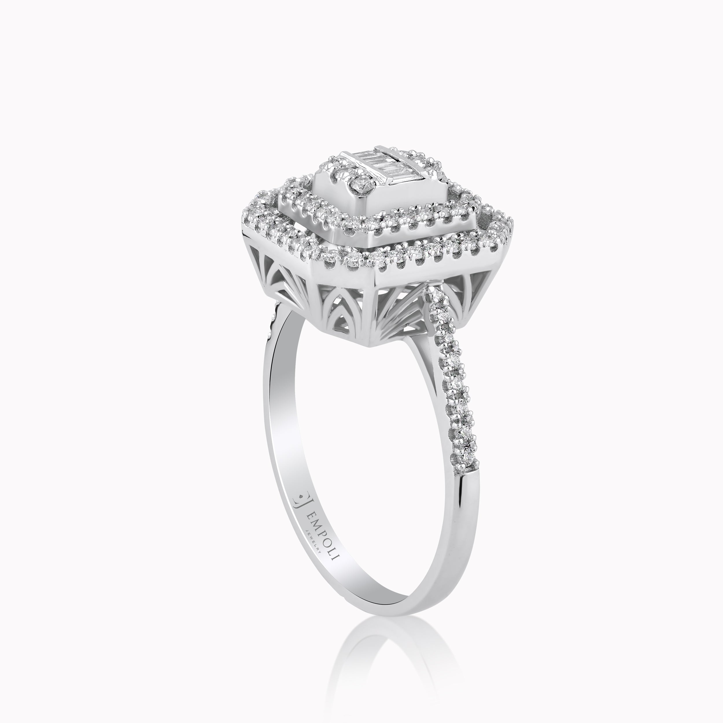 White Gold 14K Ring with Diamonds 0.37ct
