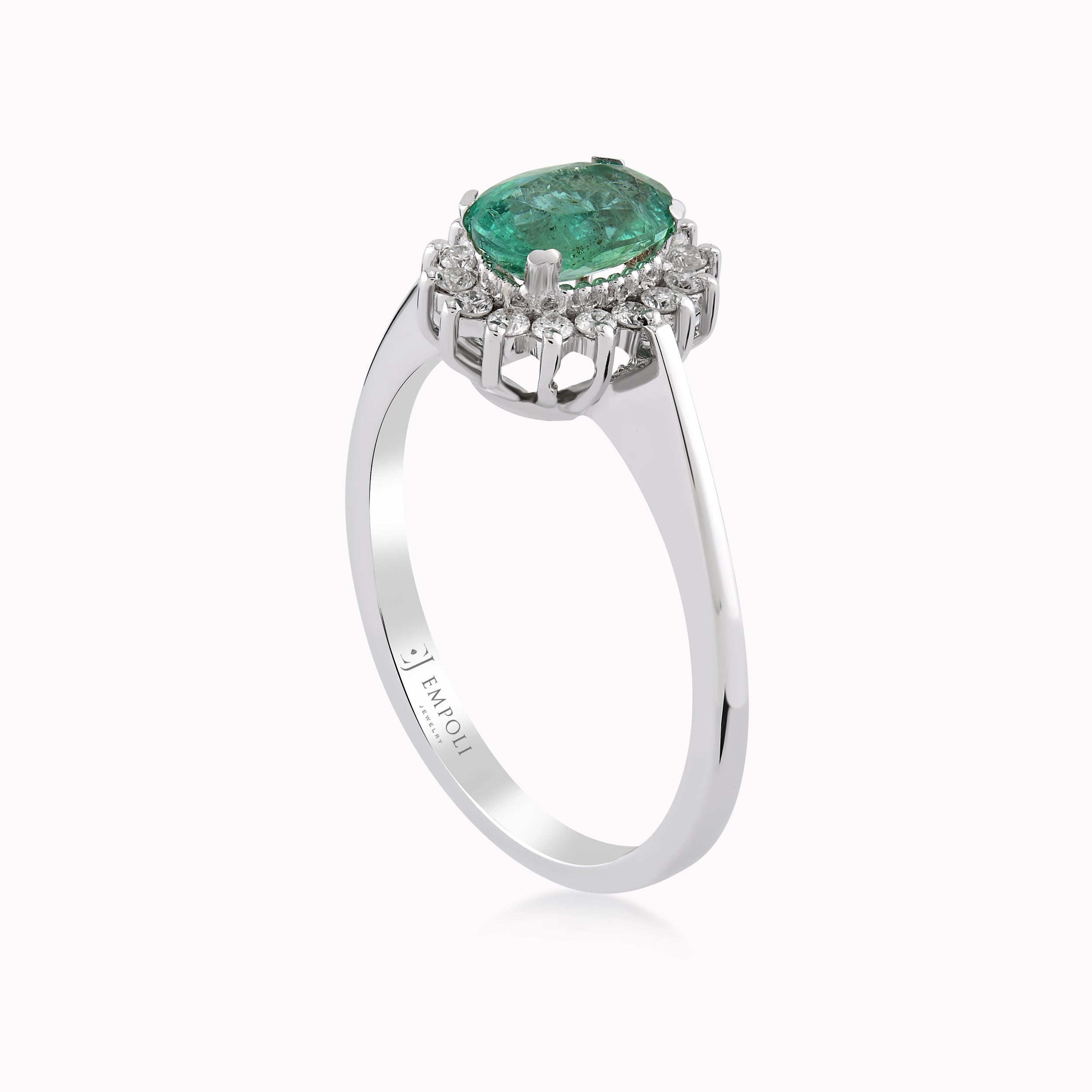White Gold Ring 18K With Diamonds And Emerald 0.13ct