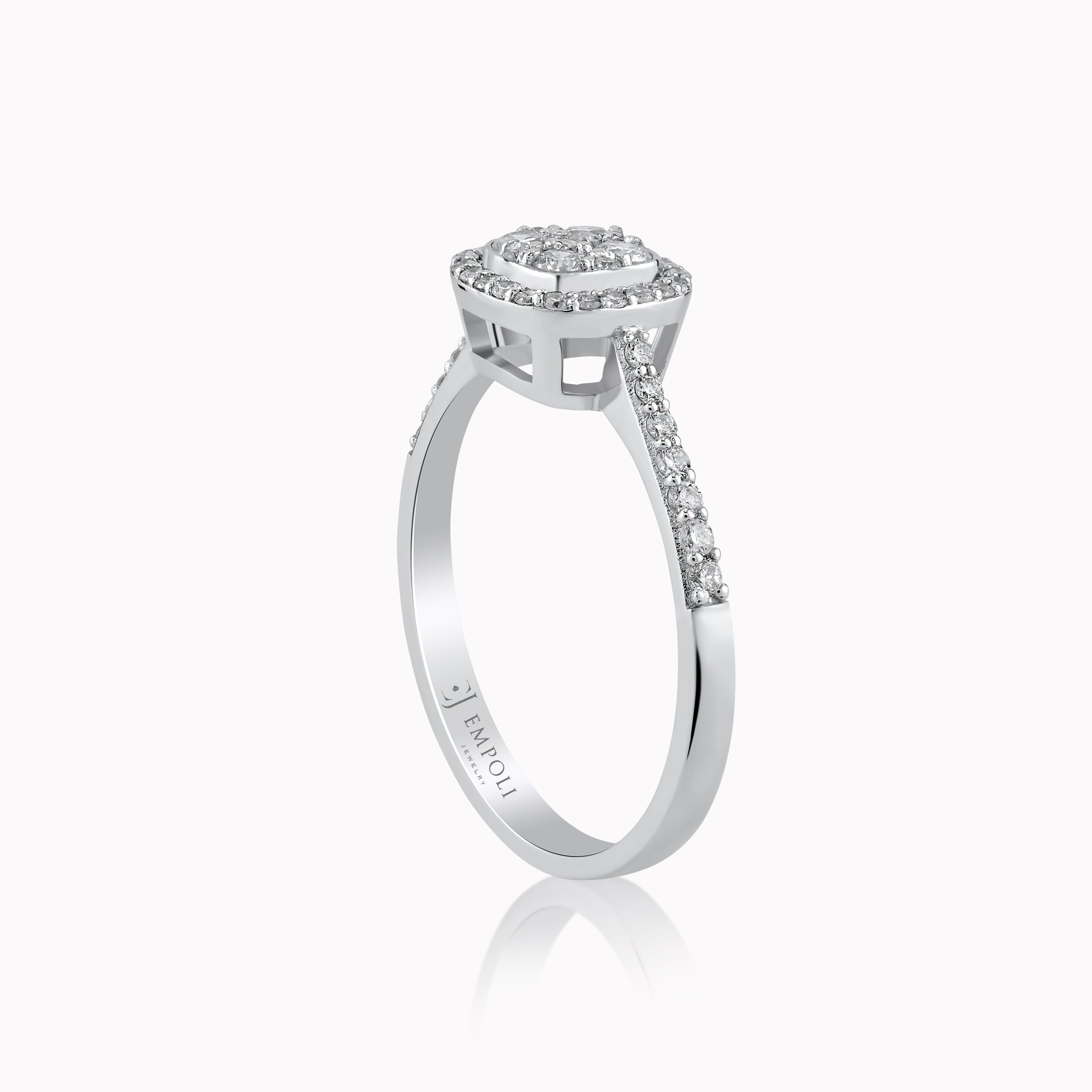 White Gold 14K Ring with Diamonds 0.47ct