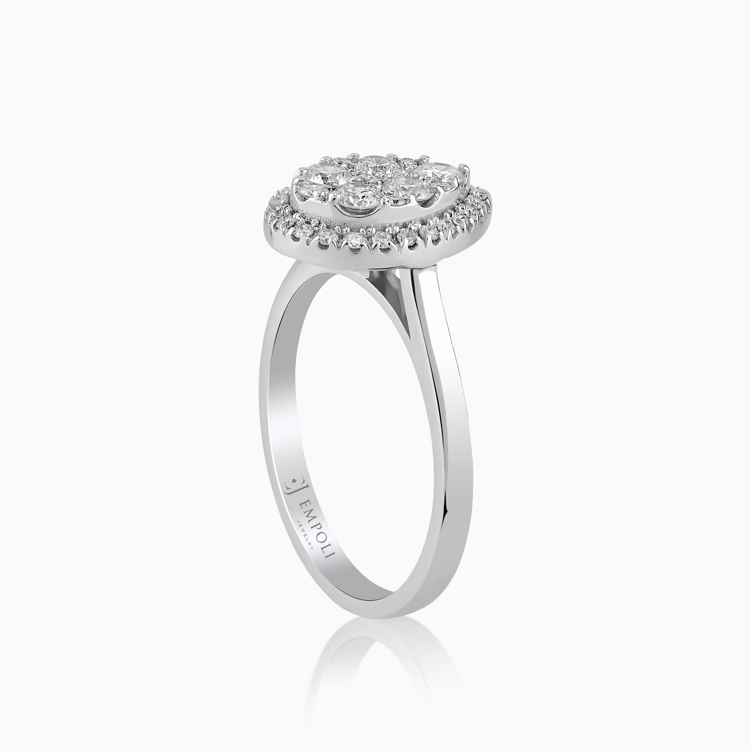 White Gold 14K Ring with Diamonds 0.57ct