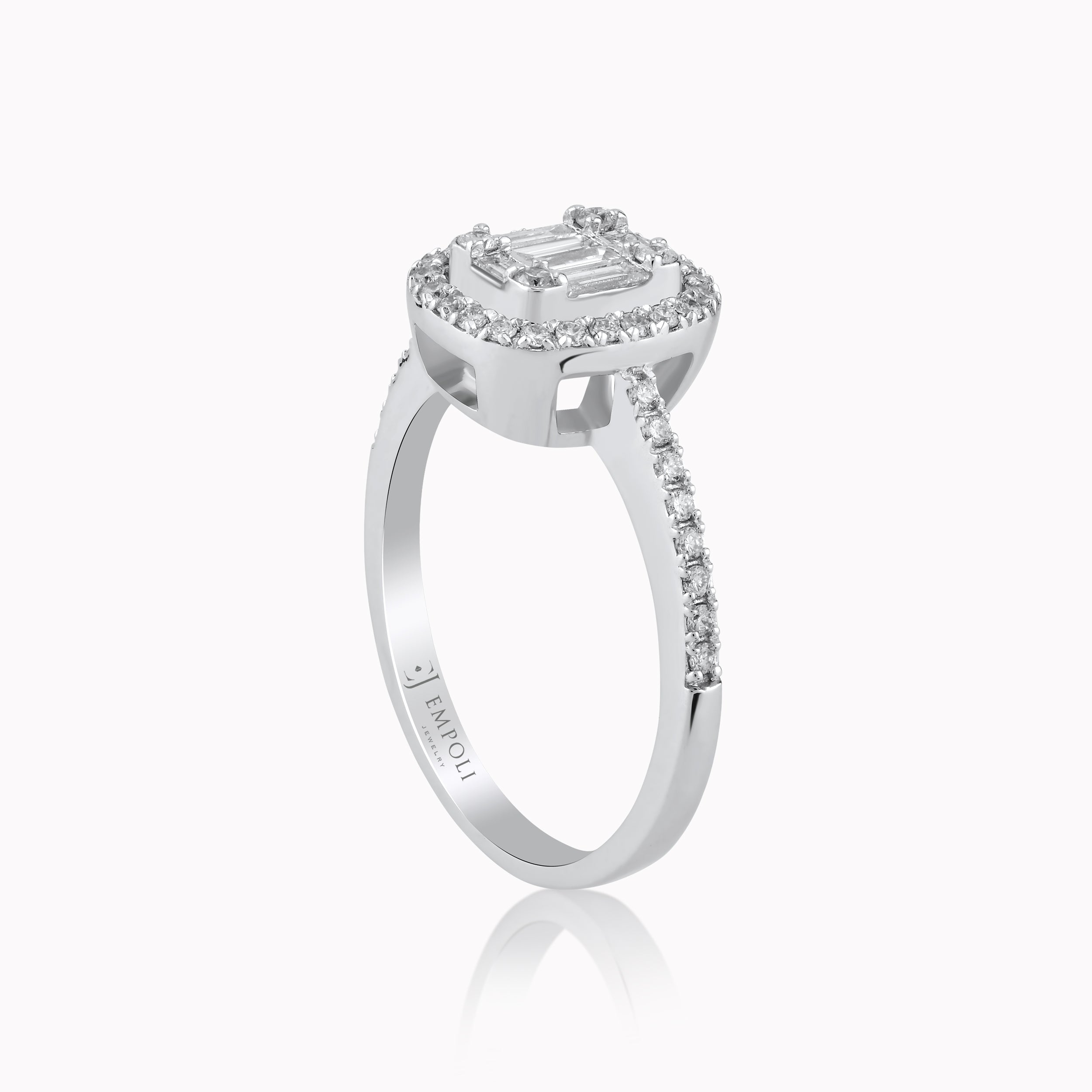 White Gold 14K Ring with Diamonds 0.29ct