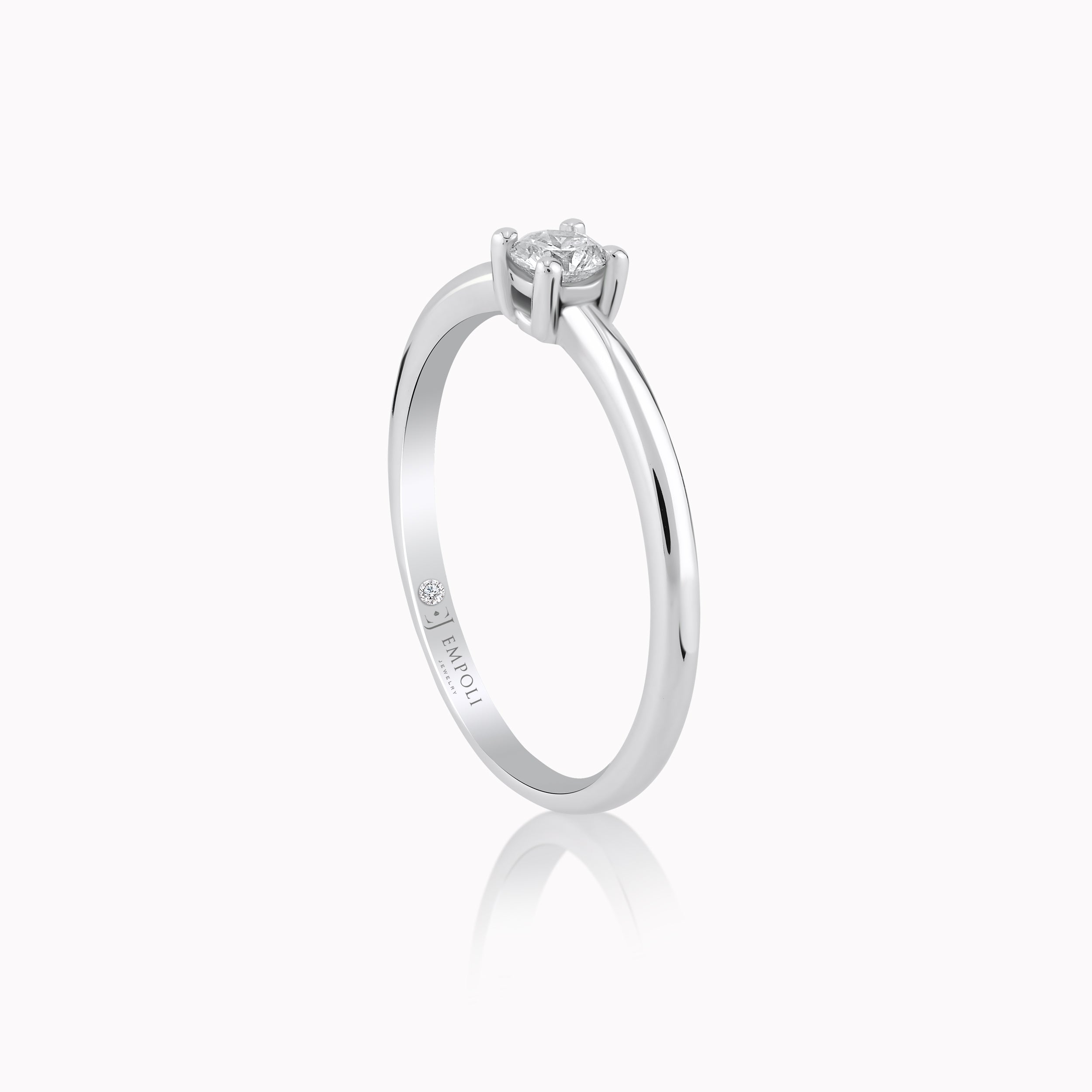 White Gold 14K Ring with 0.2ct Diamonds