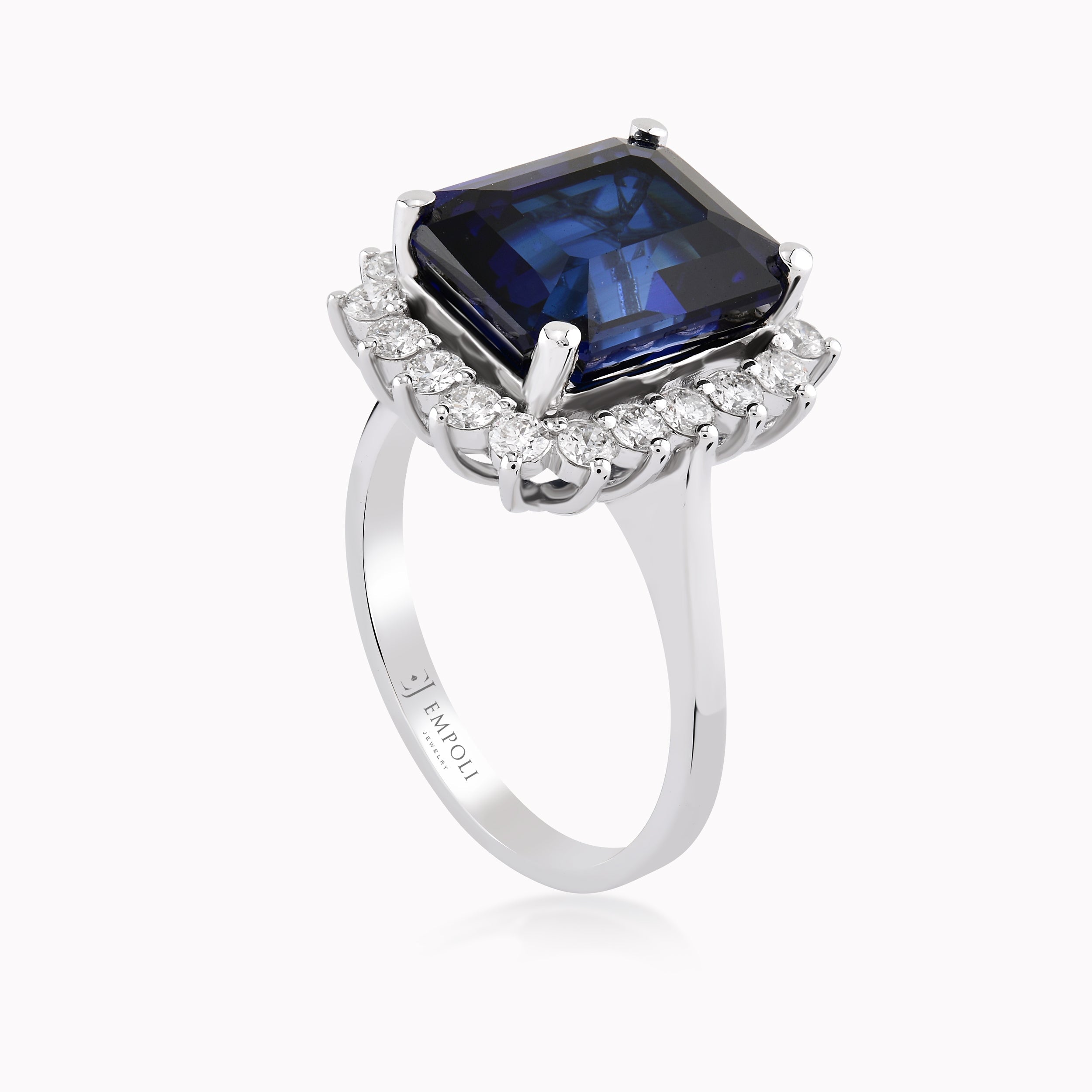 White Gold Ring 14K With Diamonds 0.58ct SI Blue Quartz 7.01ct