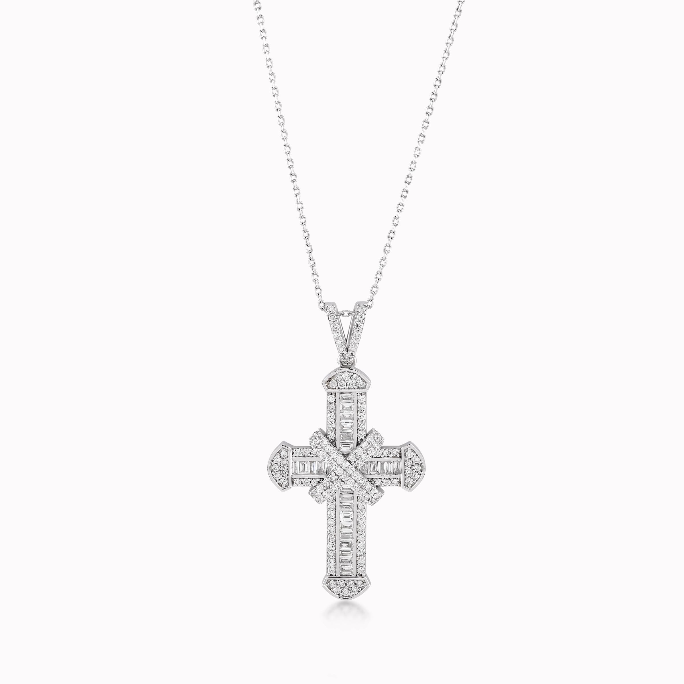 Chain with White Gold 14K Cross Pendant with 1.21ct Diamonds